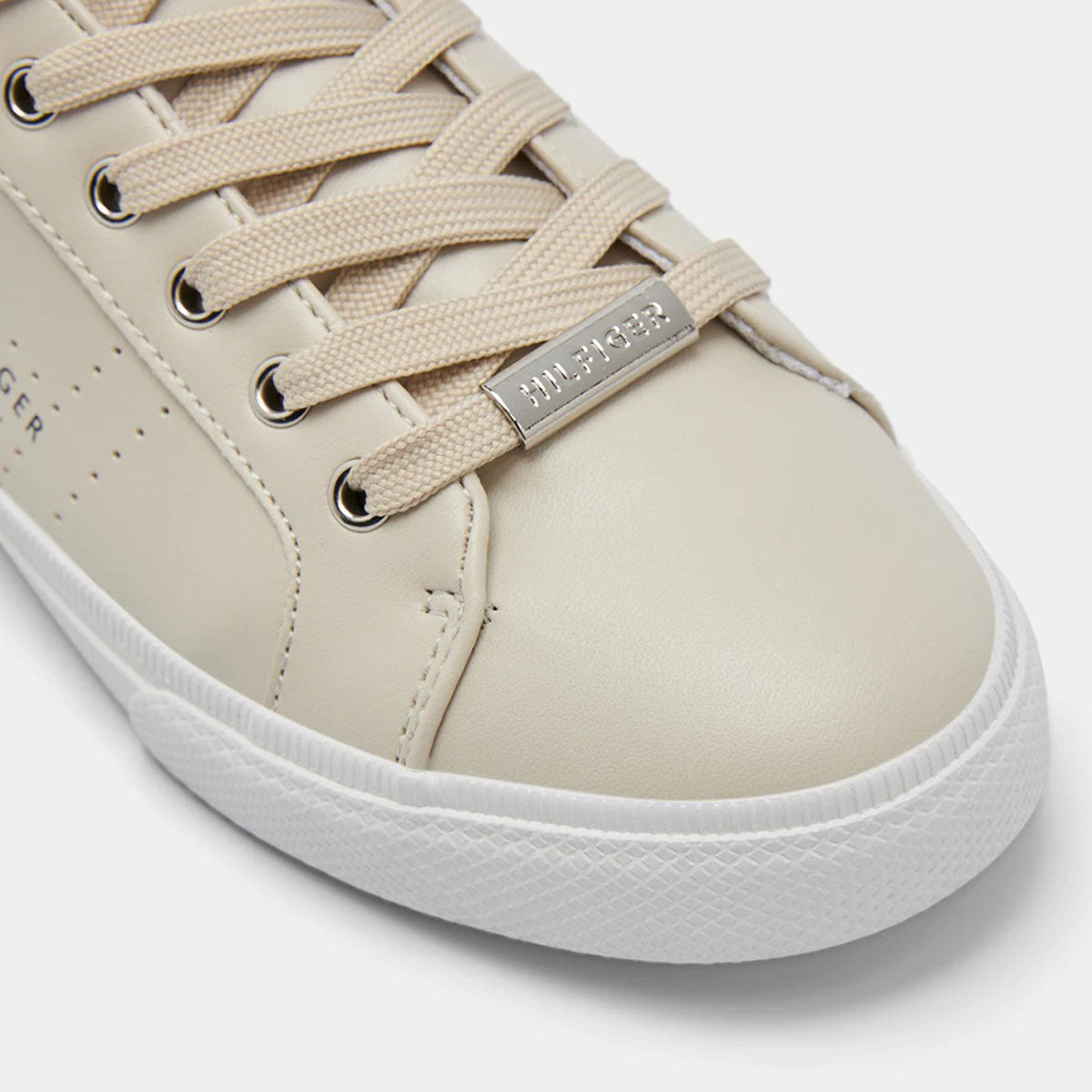 Tommy Hilfiger - Lorio Sneaker For Women