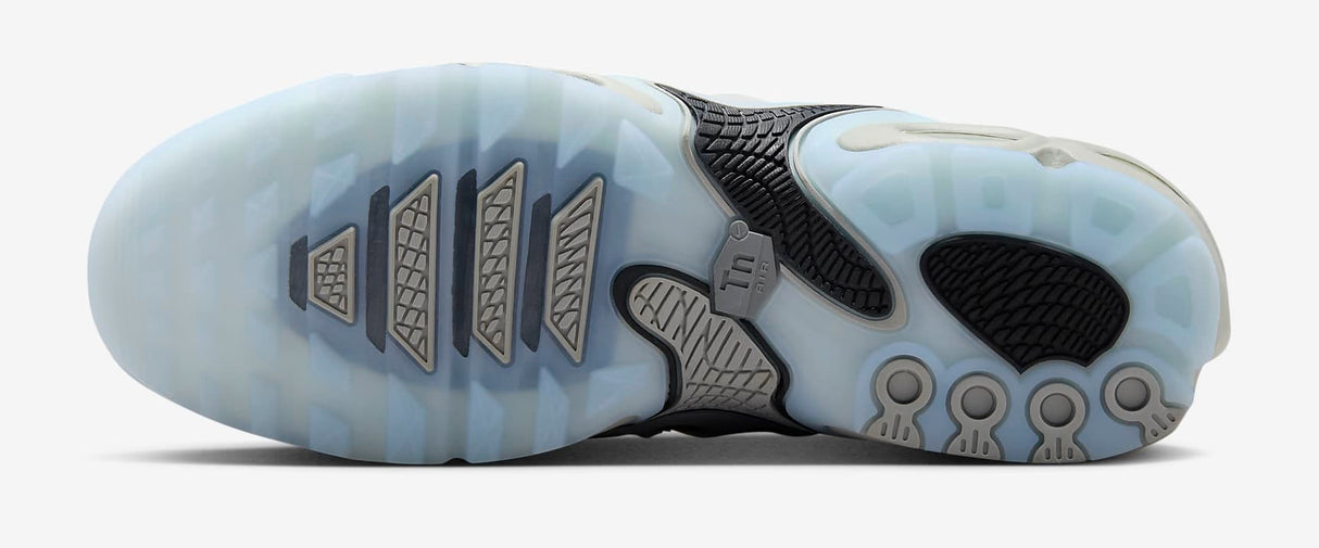 Nike Air Max Plus Drift