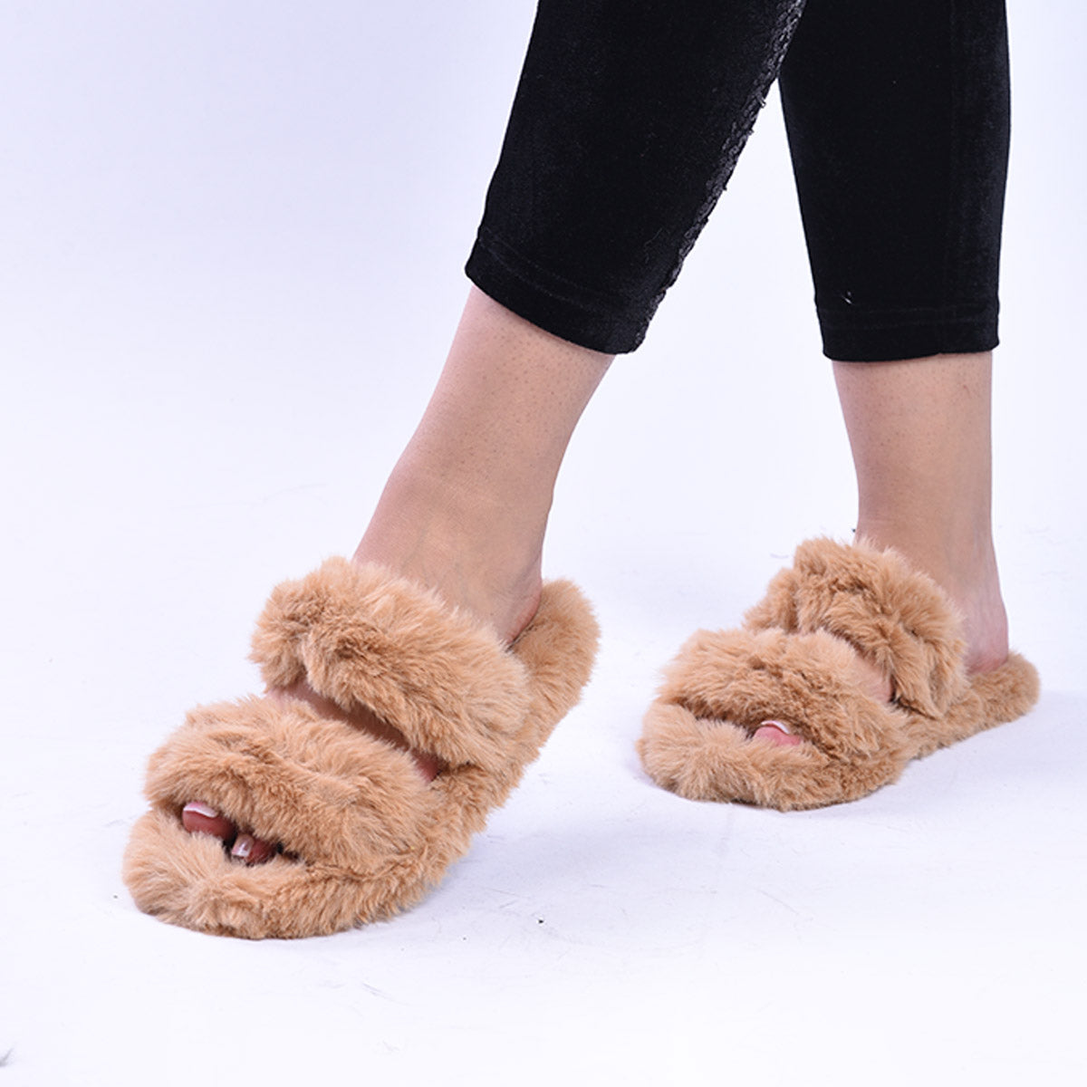 Women's Faux Fur Strappy Slipper