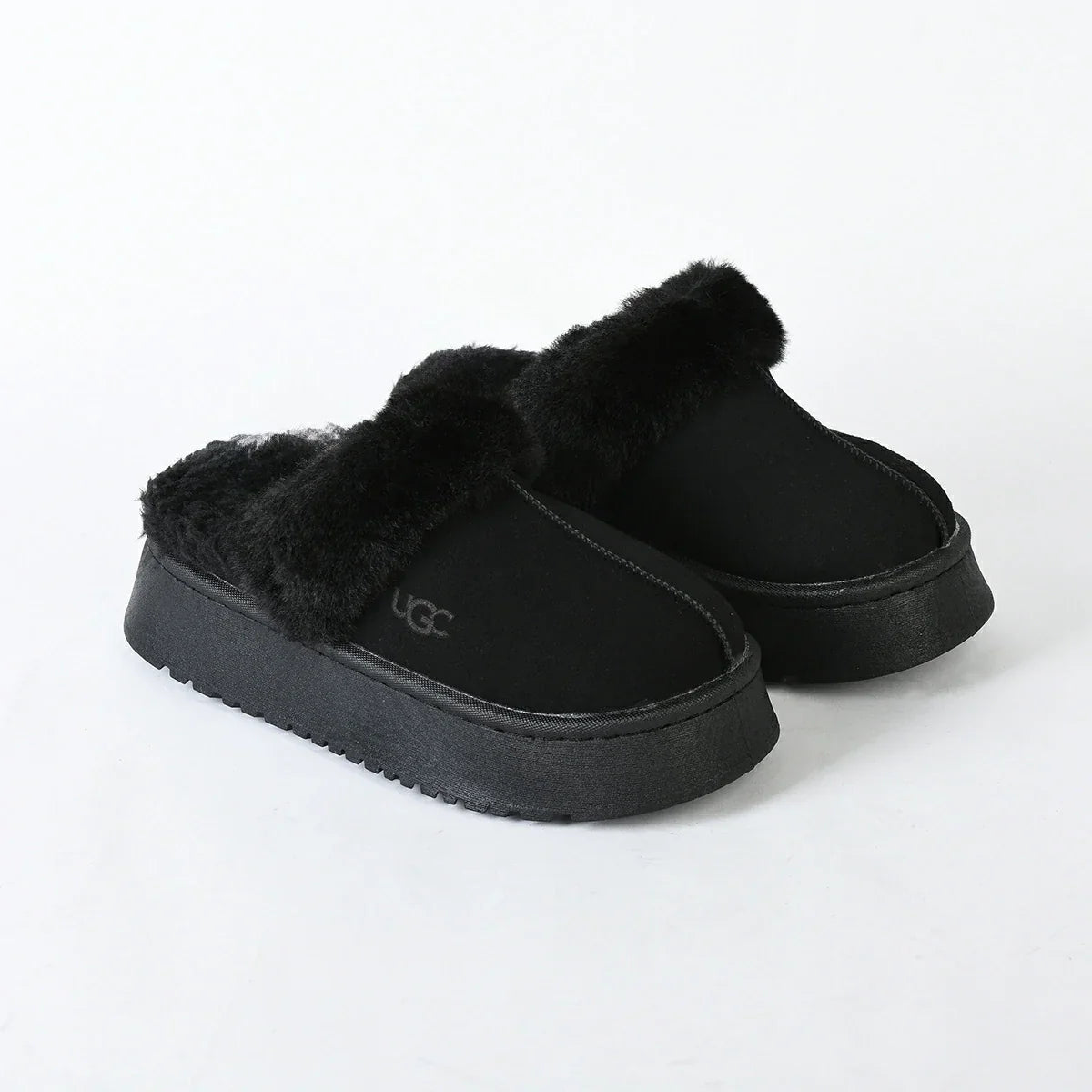 أحذية أوغ النسائية المصنوعة من الفرو