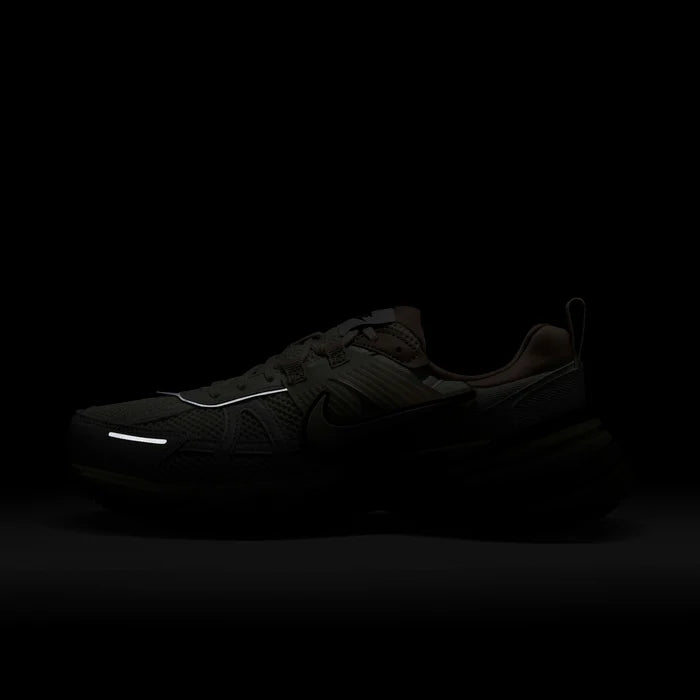 Nike V2K Run — Light Orewood Brown