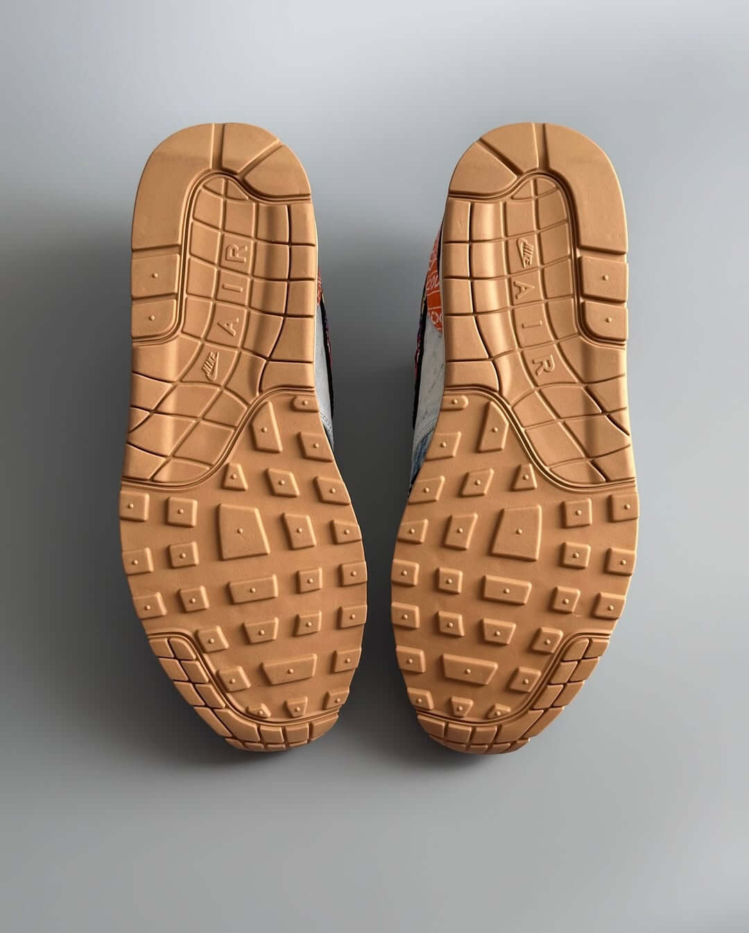 Nike - Concepts x Air Max 1 SP