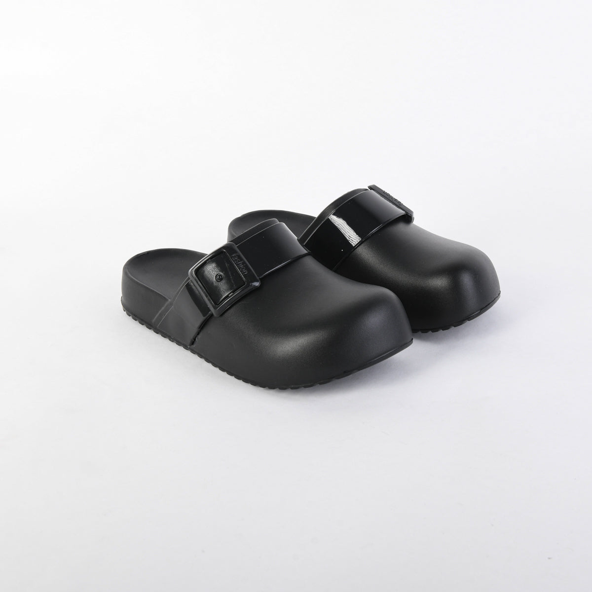 Kix Shoe - Buckle Detail Comfort Silicone Clogs For Women
