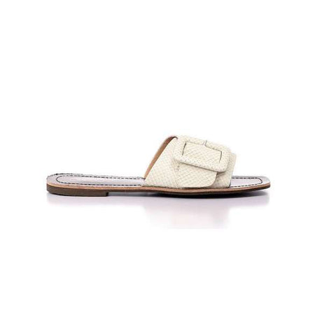 Dejavu Flat Buckle Strapped Slipper