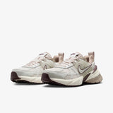 Nike V2K Run — Light Orewood Brown