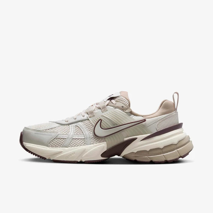 Nike V2K Run — Light Orewood Brown