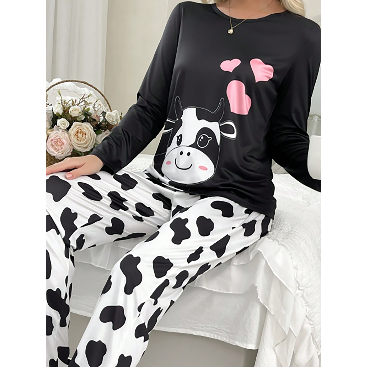 R-Shein - Women's two-piece pajama set with lovely cow and heart print