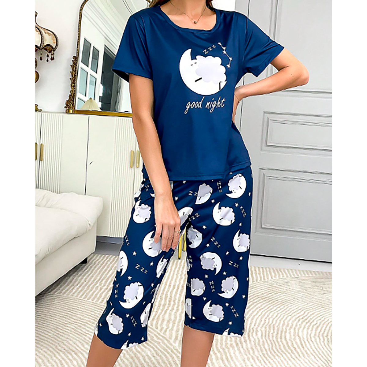 R-Shein - Two-piece pajama set of short-sleeved shirt and three-quarter pants with star and moon print